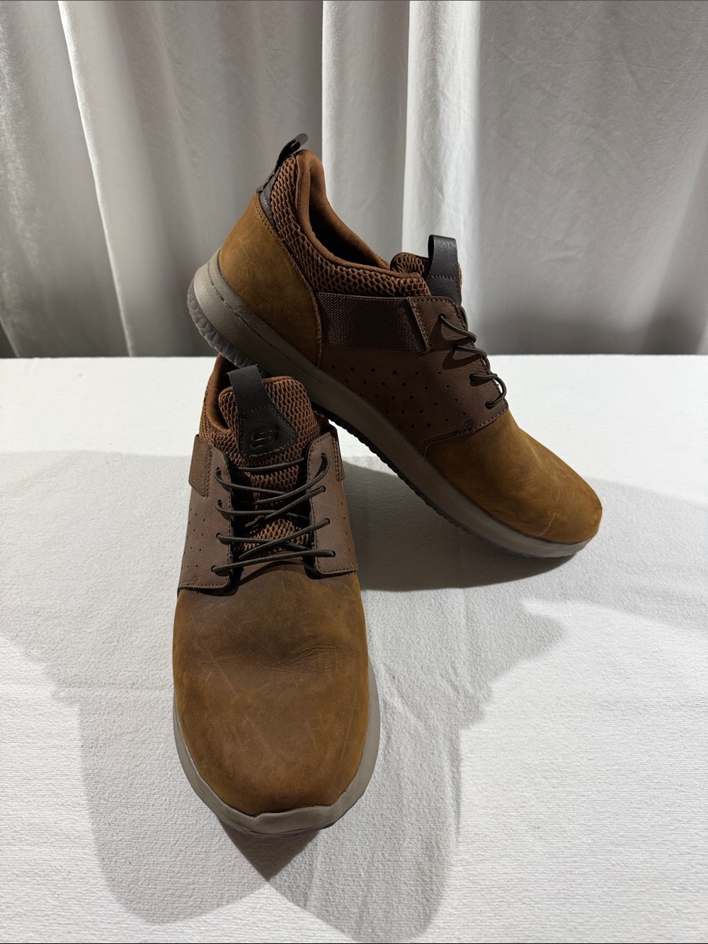 Skechers Men’s Brown Two-Tone Slip on Sneakers